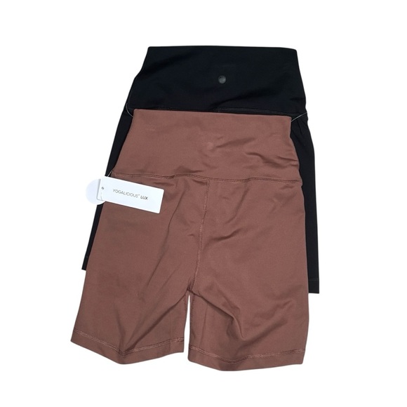 NWT Yogalicious Lux Black/Myristica 2pk Biker Shorts Size Small - Picture 2 of 8